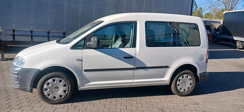 Second-hand VW Caddy 100 CP (73 kW) 2004 Monovolum