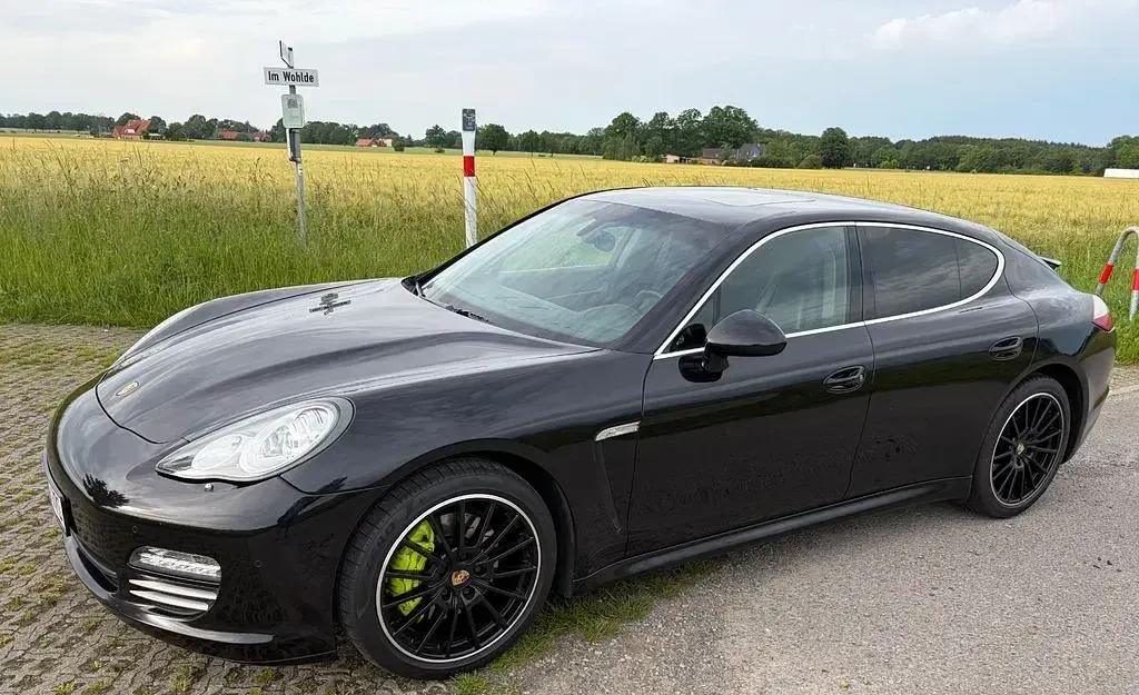 Gebraucht Porsche Panamera 4S 400 PS (294 kW) 2011 Schwarz Limousine