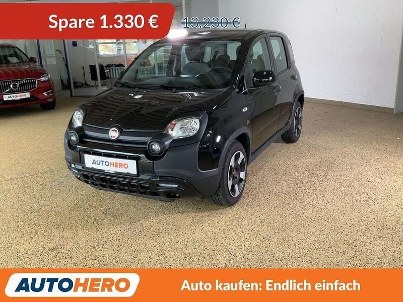 Schwarz Gebraucht 2023 Fiat Panda Limousine | 11.900 € (Fairer Preis) - Bild 1/3
