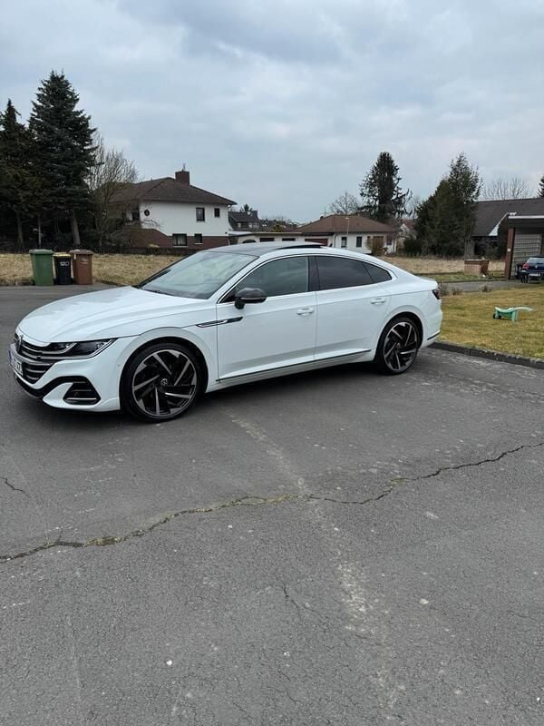 Weiß Gebraucht 2021 VW Arteon R-line Limousine | 32.450 € (Guter Preis) - Bild 1/4