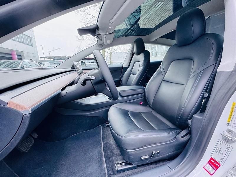 Gebraucht Tesla Model 3 366 kW (498 PS) 2022 Weiß Limousine