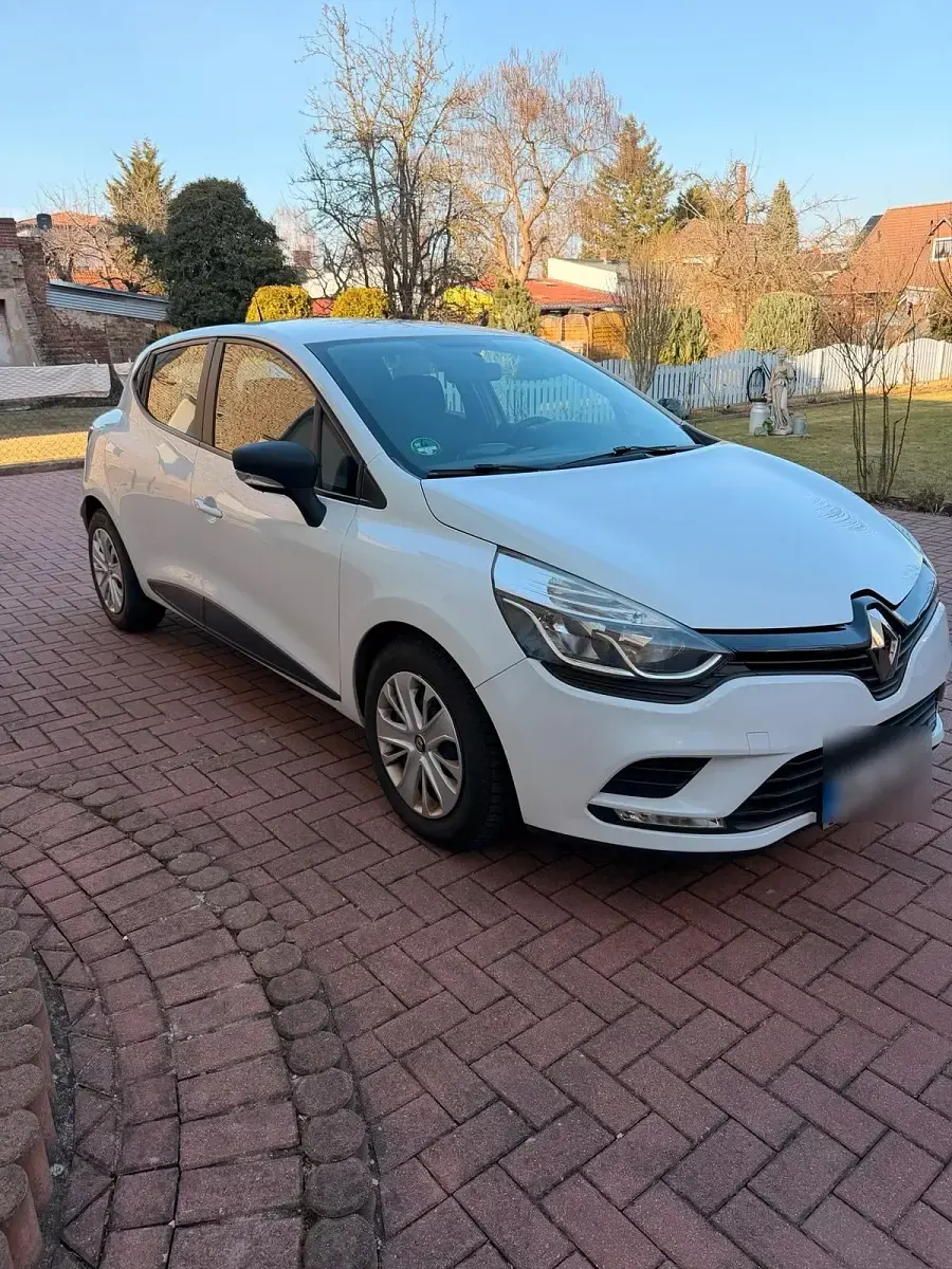 Gebraucht Renault Clio IV 75 PS (55 kW) 2016 Weiß Limousine