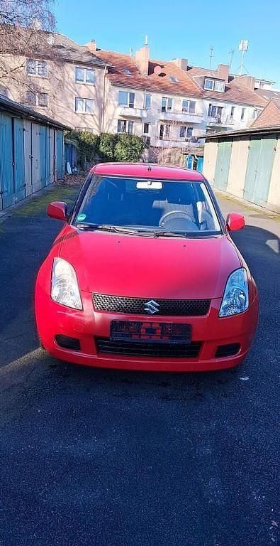 Rot Gebraucht 2007 Suzuki Swift Comfort Kleinwagen | 2.400 € (Guter Preis) - Bild 1/4