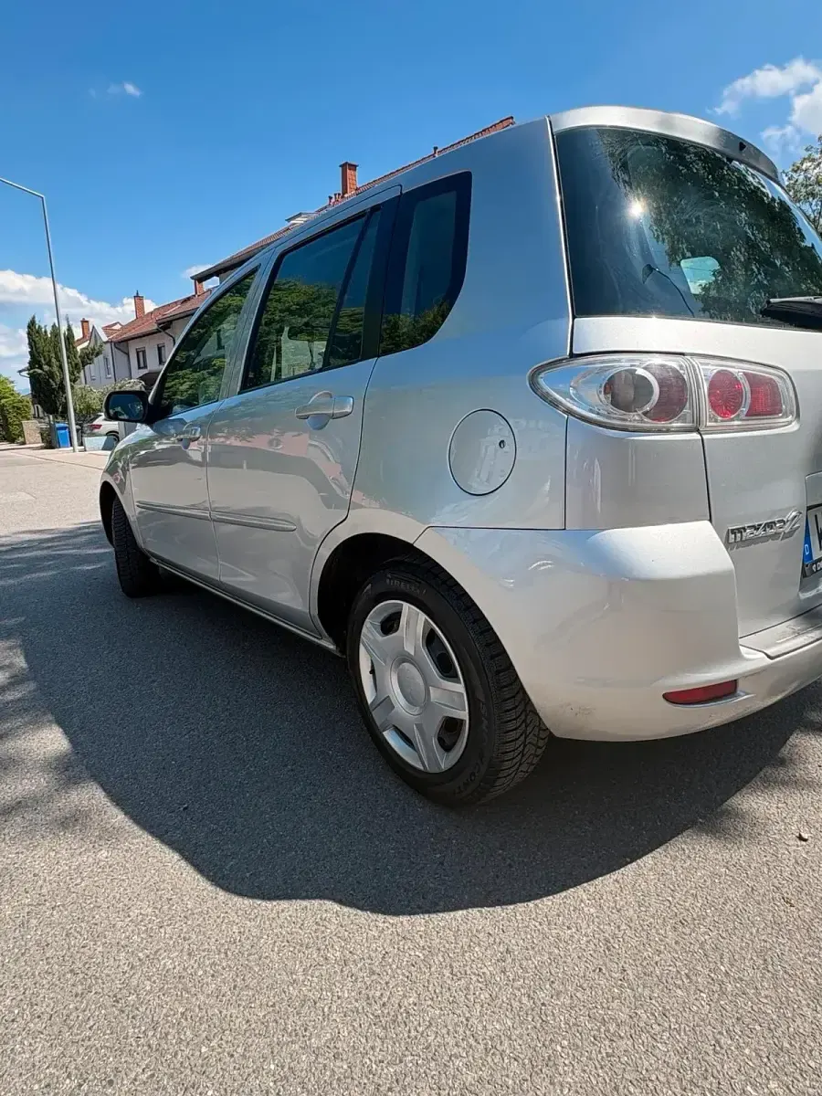 Occasion Mazda 2 80 ch (58 kW) 2007 Gris Citadine