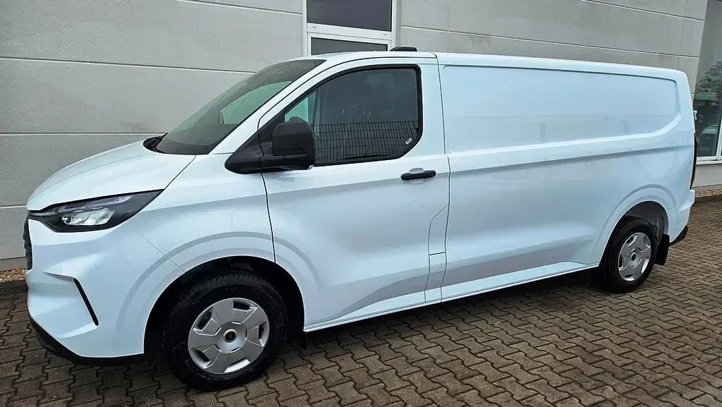 Neu Ford Transit Custom Trend 150 PS (110 kW) 2026 Frozen white uni Limousine