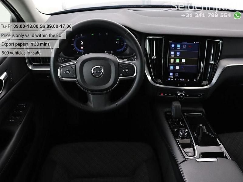 Gebraucht Volvo V60 Core 349 PS (256 kW) 2022 Blau Kombi