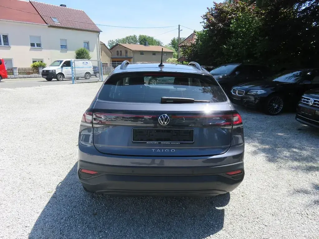 Gebraucht VW Taigo Life 110 PS (80 kW) 2022 Grau SUV