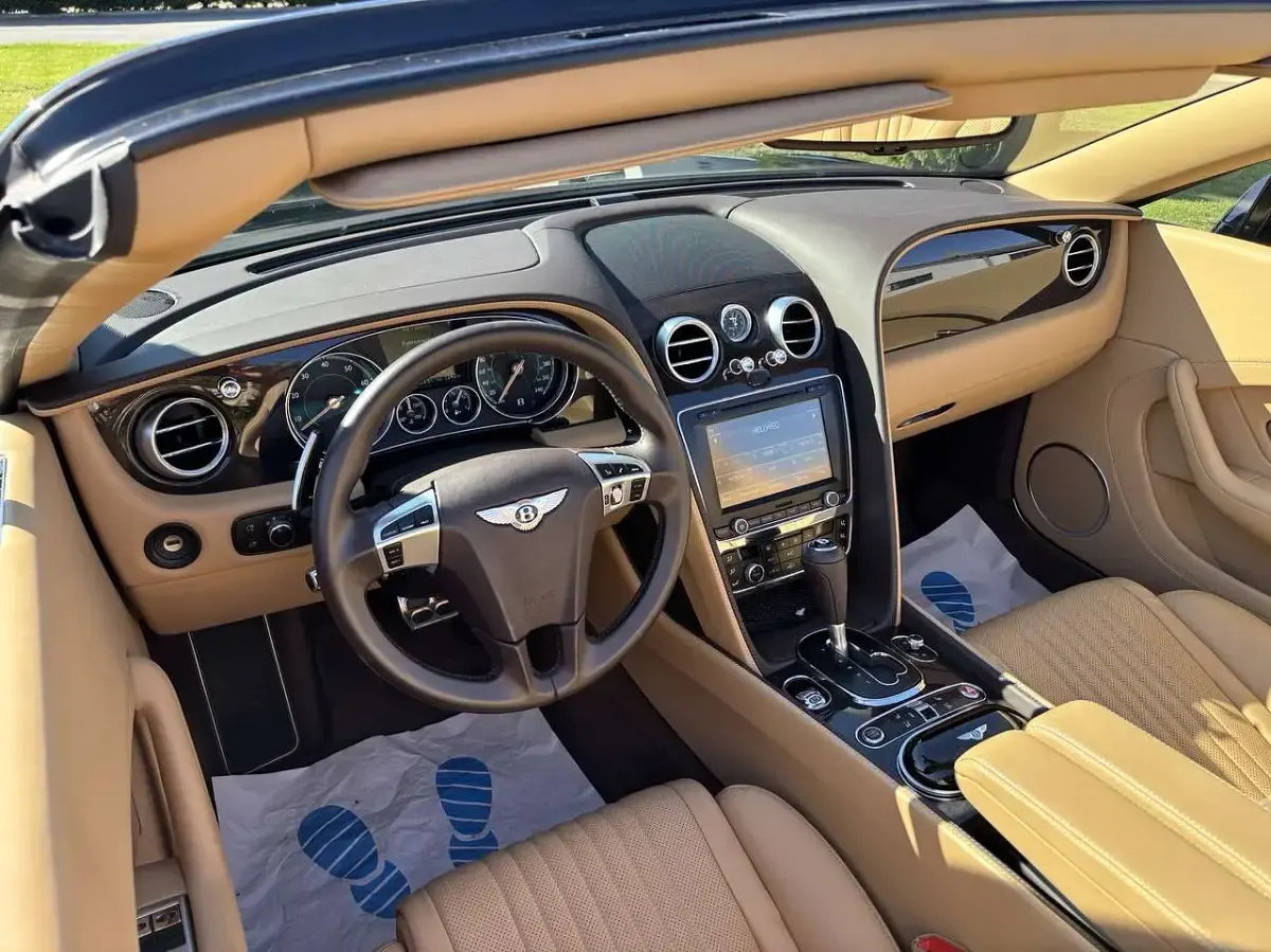 Gebraucht Bentley Continental GT Convertible 585 PS (430 kW) 2019 Schwarz Cabrio
