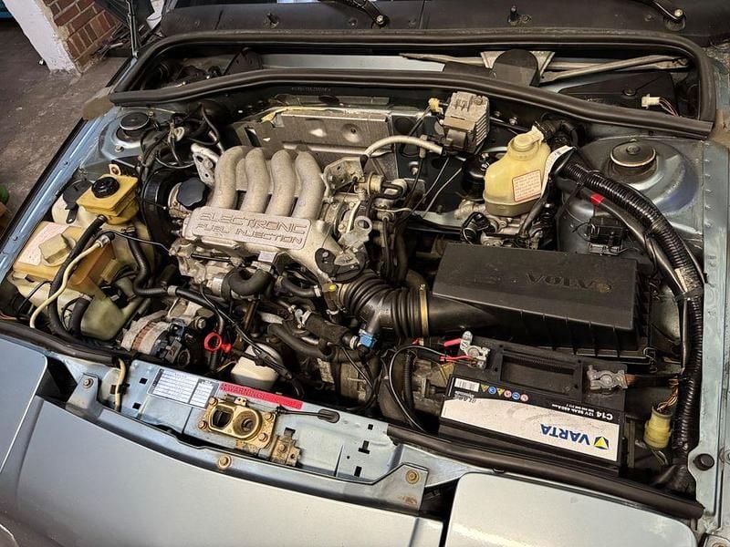 Gebraucht Volvo 480 102 PS (75 kW) 1990 Blau Coupé