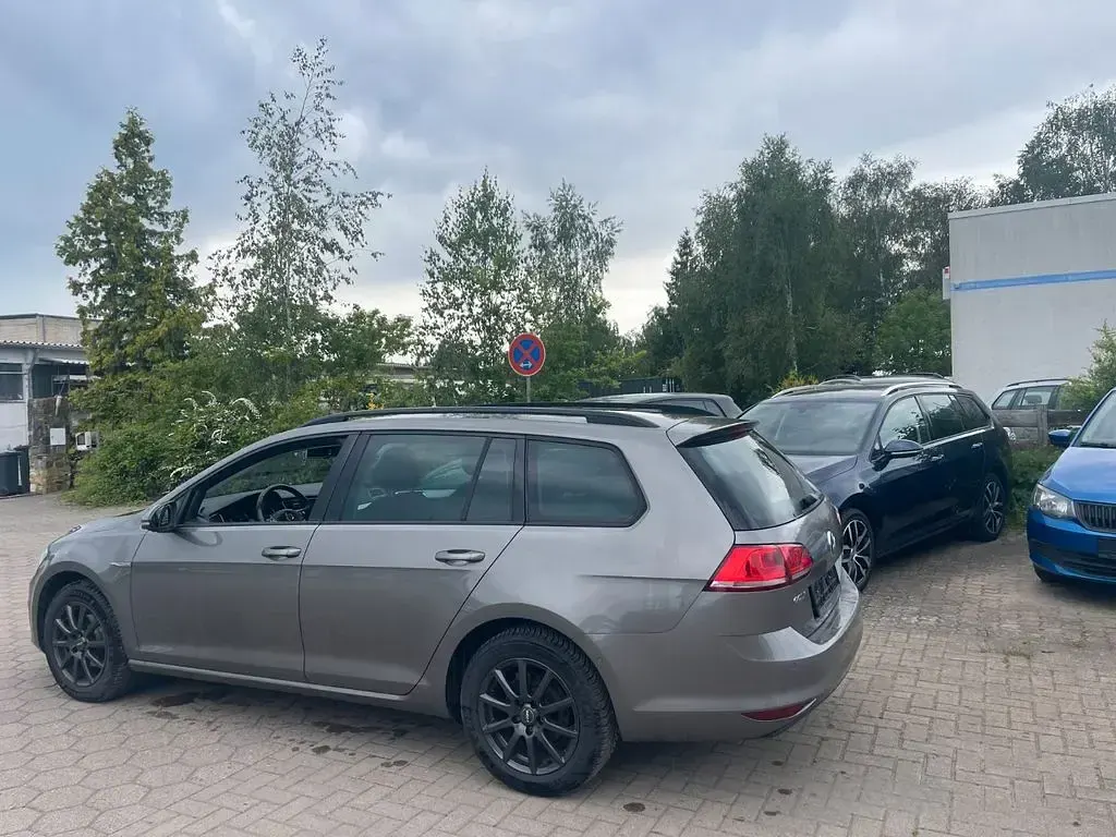 Gebraucht VW Golf VII Highline 150 PS (110 kW) 2014 Grau Kombi