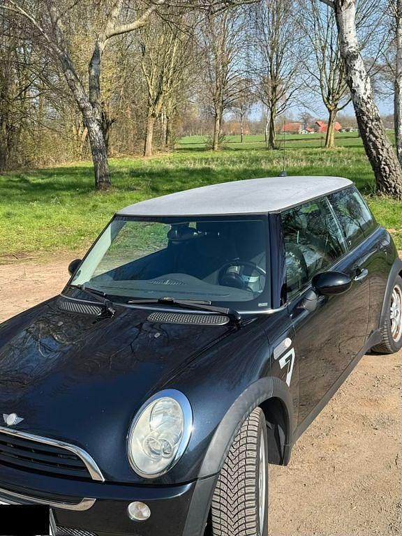 Gebraucht Mini ONE Seven 90 PS (66 kW) 2006 Schwarz Kleinwagen