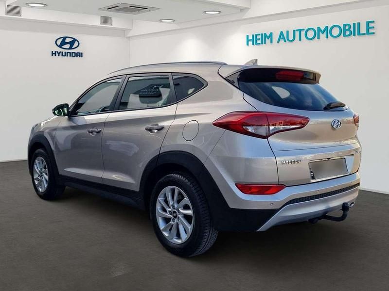 Gebraucht Hyundai Tucson Advantage 177 PS (130 kW) 2017 White sand SUV