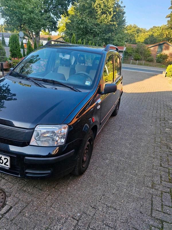 Schwarz Gebraucht 2009 Fiat Panda Kleinwagen | 1.750 € - Bild 1/4