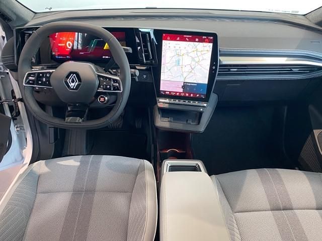 Gebraucht Renault Scenic E-Tech Iconic 161 kW (219 PS) 2024 Weiss SUV