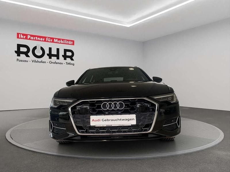 Usado Audi A6 Advanced Plus 265 HP (194 kW) 2025 Preto Carrinha