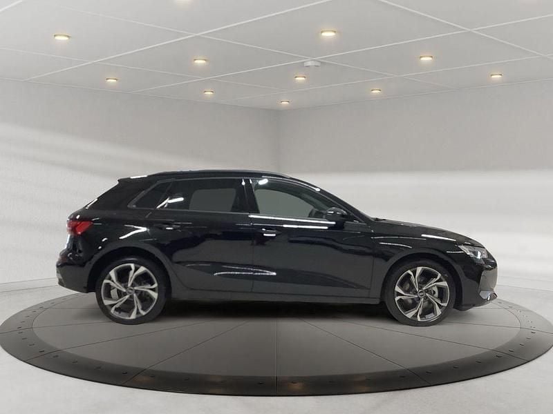 Gebraucht Audi A3 Advanced Plus 204 PS (150 kW) 2025 Schwarz Limousine