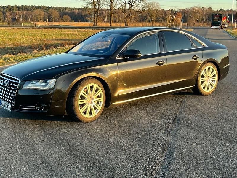 Gebraucht Audi A8 Ambiente 250 PS (183 kW) 2012 Schwarz Limousine