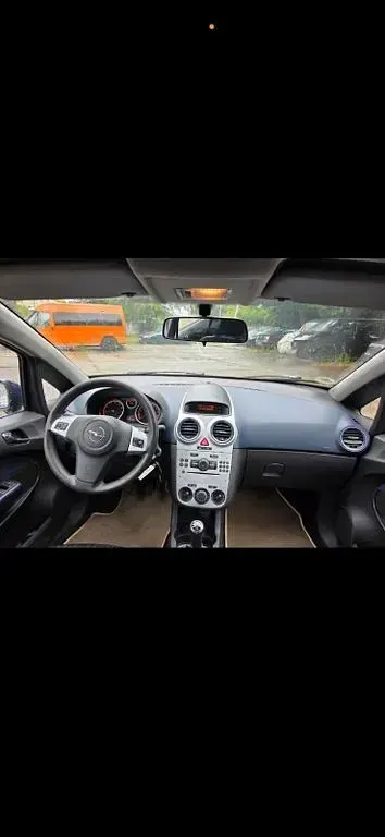 Gebraucht Opel Corsa Color Edition 80 PS (58 kW) 2009 Kleinwagen
