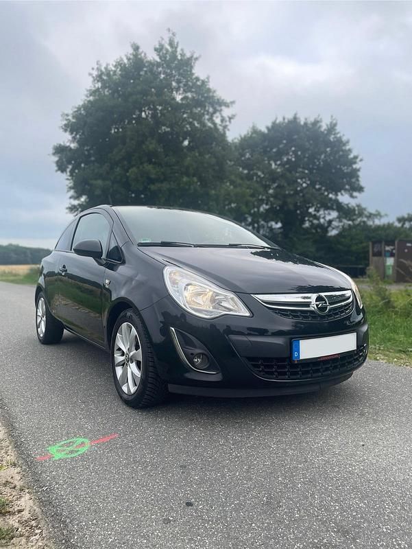 Schwarz Gebraucht 2012 Opel Corsa Kleinwagen | 2.300 € (Guter Preis) - Bild 1/4