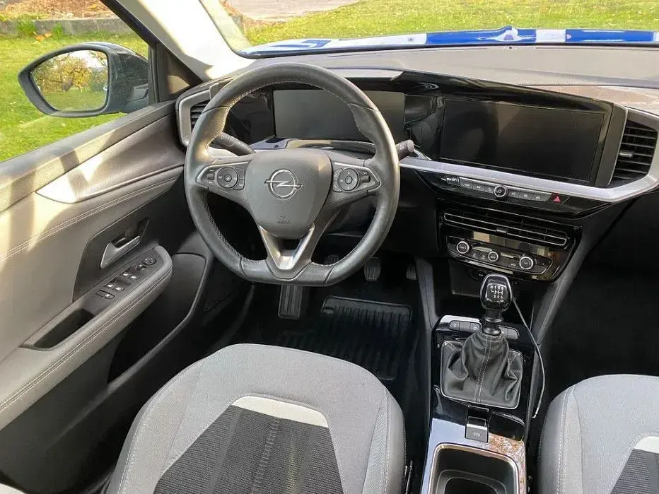 Używany Opel Mokka 131 KM (96 kW) 2021 Niebieski SUV