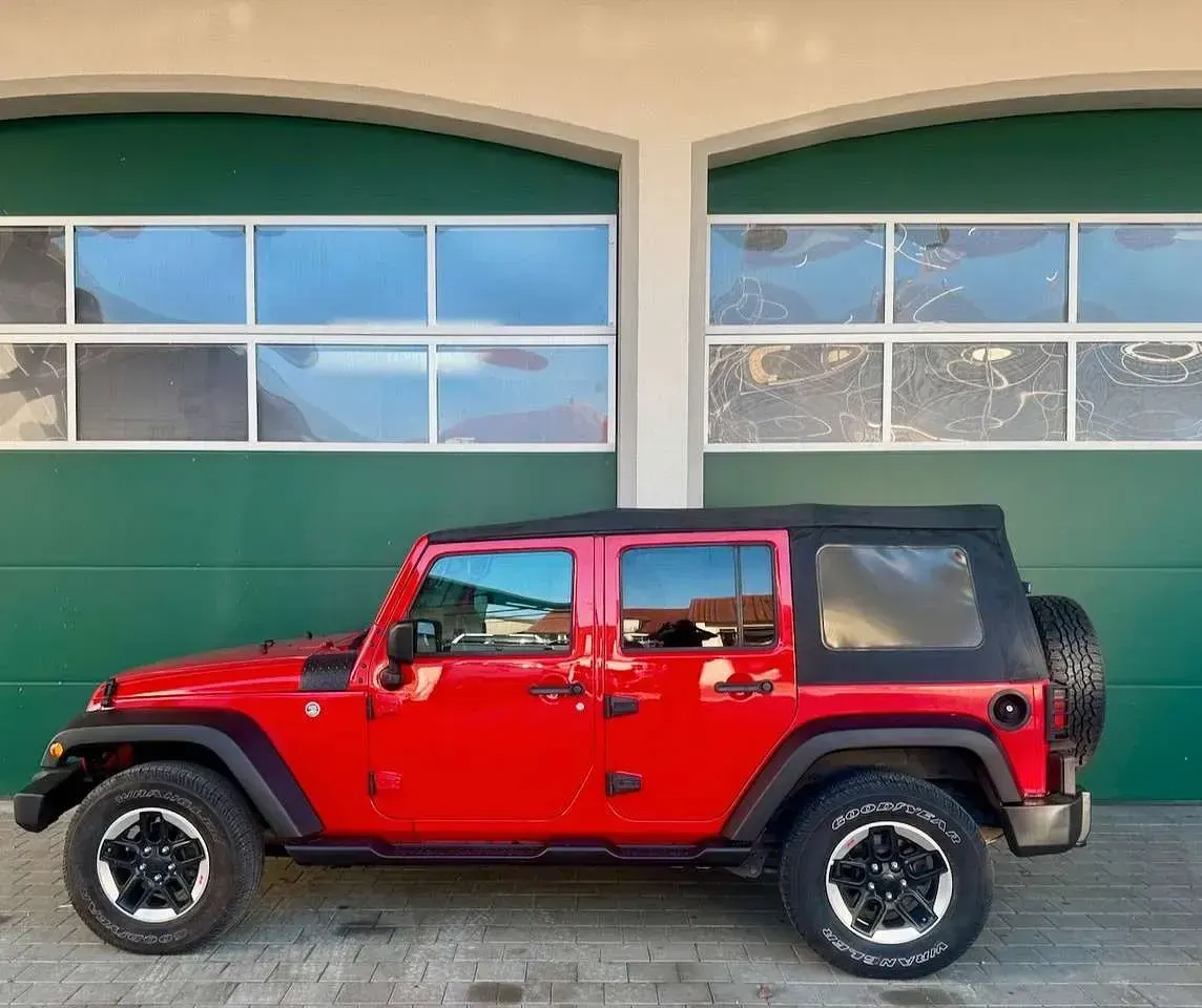 Gebraucht Jeep Wrangler Sahara 284 PS (208 kW) 2018 Prc : firecracker red SUV