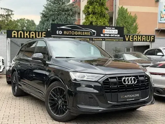 Gebraucht Audi Q7 S-Line 286 PS (210 kW) 2021 Orcaschwarz/deep black SUV