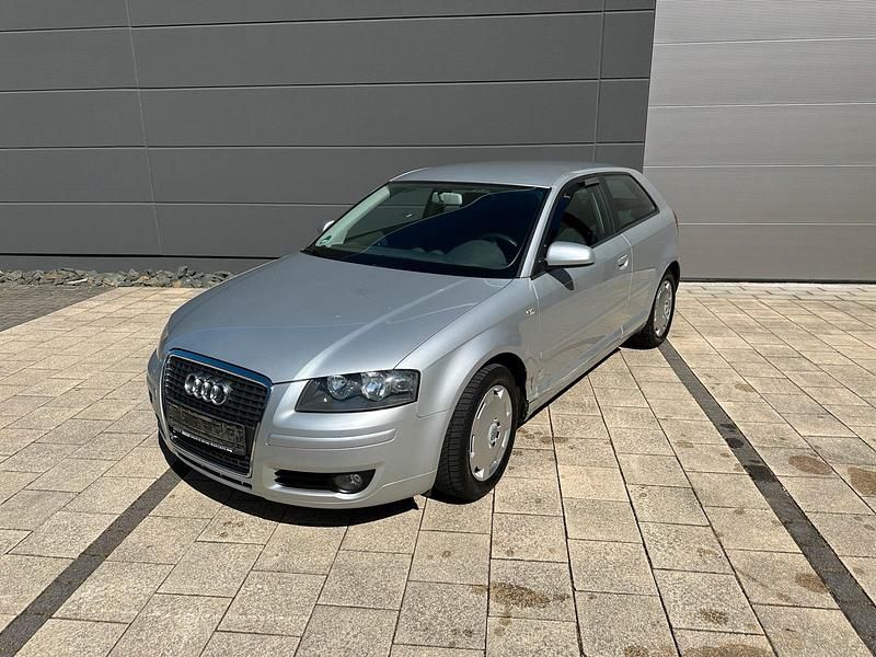 Gebraucht Audi A3 102 PS (75 kW) 2007 Silber Kleinwagen