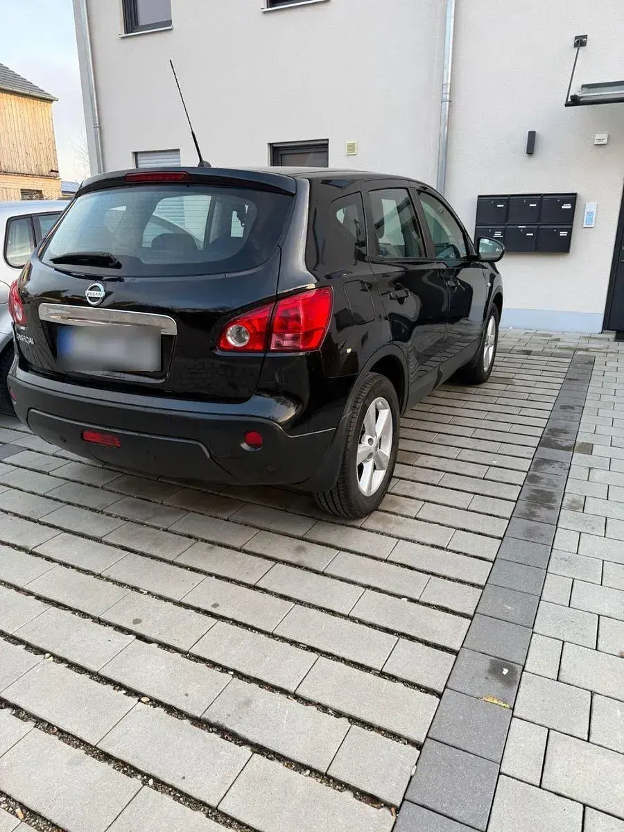 Gebraucht Nissan Qashqai Acenta 141 PS (103 kW) 2008 Schwarz SUV