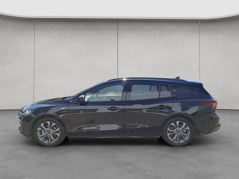 Gebraucht Ford Focus ST-Line X 155 PS (114 kW) 2024 Agate black metallic Kombi