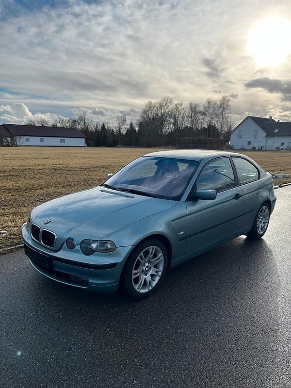 Gebraucht BMW 316 Compact Performance 116 PS (85 kW) 2002 Silber Kleinwagen