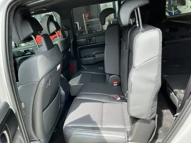 Neu Hyundai Santa Fe Blackline 179 PS (131 kW) 2026 Typhoon silver metallic typhoon silver metallic SUV