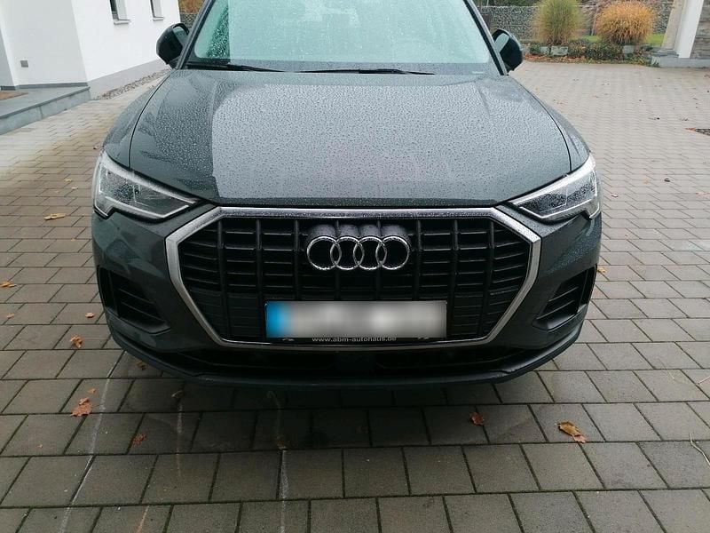Gebraucht Audi Q3 150 PS (110 kW) 2021 Grau SUV