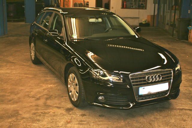 Gebraucht Audi A4 Attraction 120 PS (88 kW) 2009 Schwarz Kombi