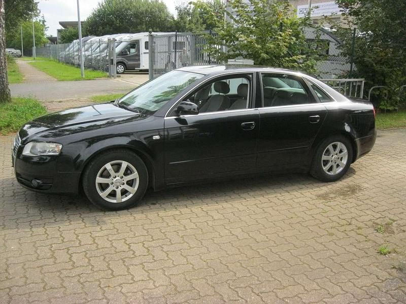 Gebraucht Audi A4 131 PS (96 kW) 2008 Schwarz Limousine