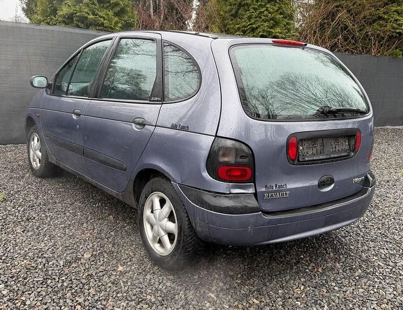 Gebraucht Renault Scénic 107 PS (78 kW) 1999 Violet Van / Kleinbus