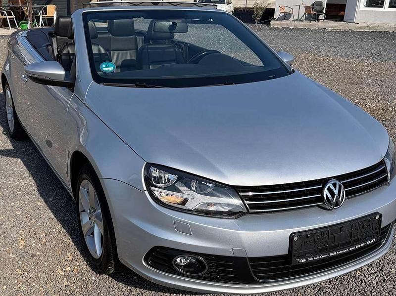 Gebraucht VW Eos 122 PS (89 kW) 2011 Silber Cabrio