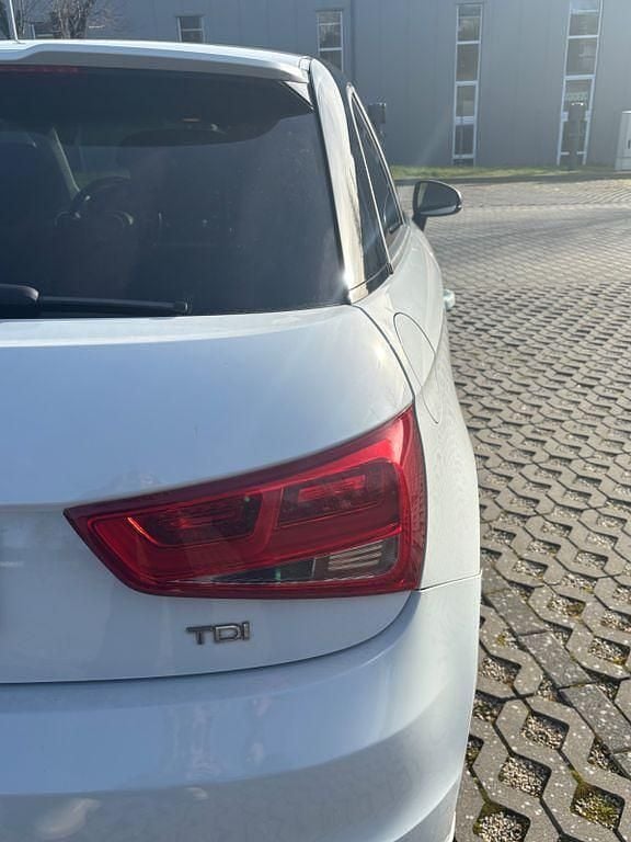 Gebraucht Audi A1 S-Line 90 PS (66 kW) 2014 Weiß Kleinwagen