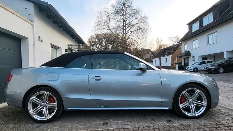Gebraucht Audi A5 Cabriolet S-line plus 190 PS (139 kW) 2011 Silber Cabrio