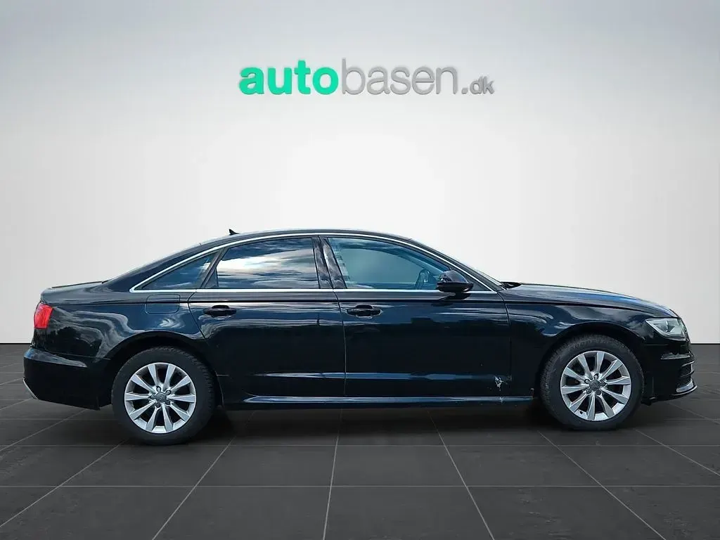 Gebraucht Audi A6 Sport 204 PS (150 kW) 2013 Schwarz Limousine