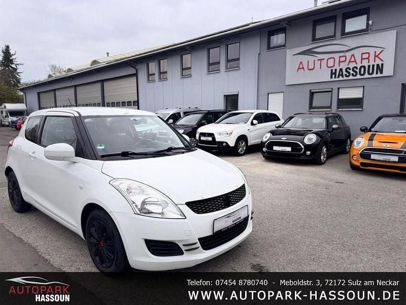 Second-hand Suzuki Swift Basic 94 CP (69 kW) 2011 Alb Hatchback