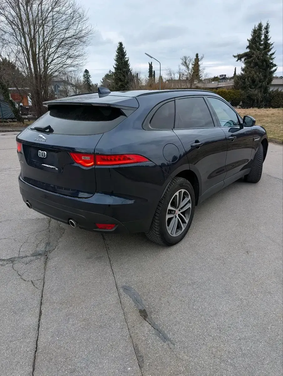 Gebraucht Jaguar F-Pace Portfolio 300 PS (220 kW) 2016 Blau SUV