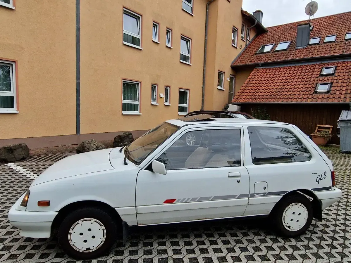 Gebraucht Suzuki Swift 70 PS (51 kW) 1988 Weiß Coupé