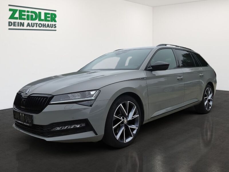 Stahlgrau Gebraucht 2020 Skoda Superb SportLine Kombi | 31.950 € (Teuer) - Bild 1/4