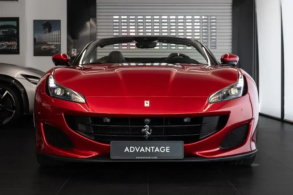 Gebraucht Ferrari Portofino 600 PS (441 kW) 2020 Rot Cabrio