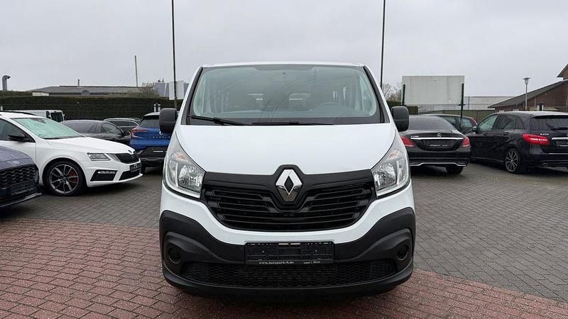 Gebraucht Renault Trafic Expression 120 PS (88 kW) 2015 Weiß Van / Kleinbus