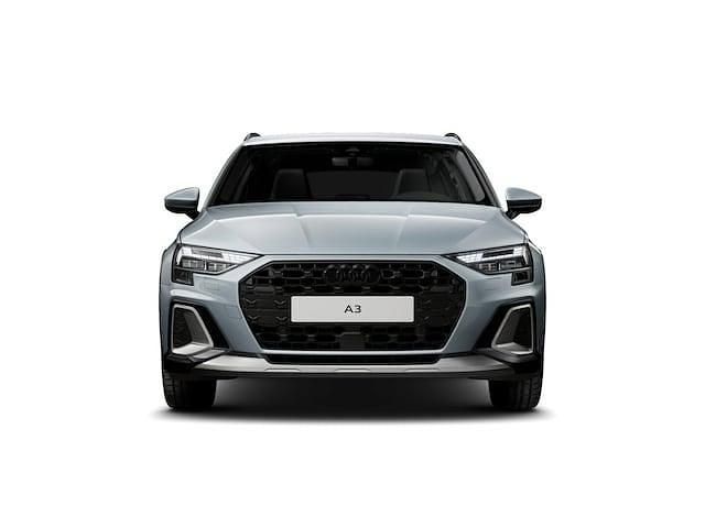 Gebraucht Audi A3 e-tron Ambiente 204 PS (150 kW) 2025 Pfeilgrau perleffekt Kleinwagen