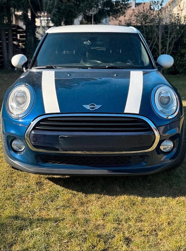 Blau Gebraucht 2017 Mini Cooper D Kleinwagen | 13.999 € - Bild 1/4