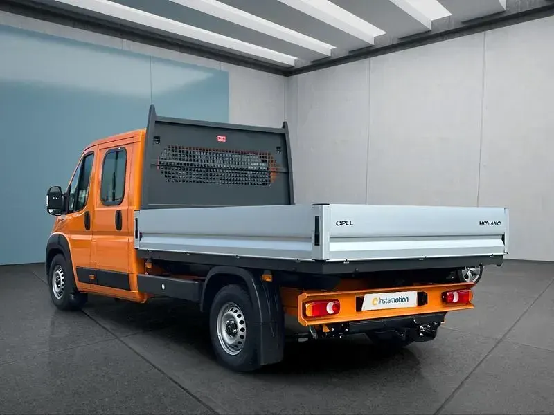 Neu Opel Movano 140 PS (102 kW) 2026 Orange Van