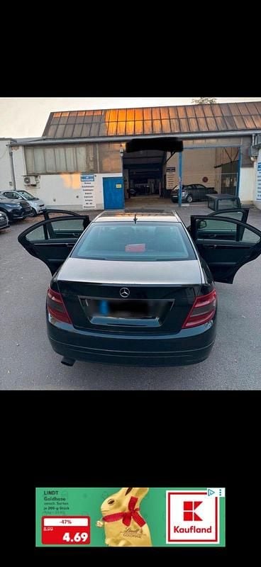 Gebraucht Mercedes C220 170 PS (125 kW) 2007 Schwarz Limousine