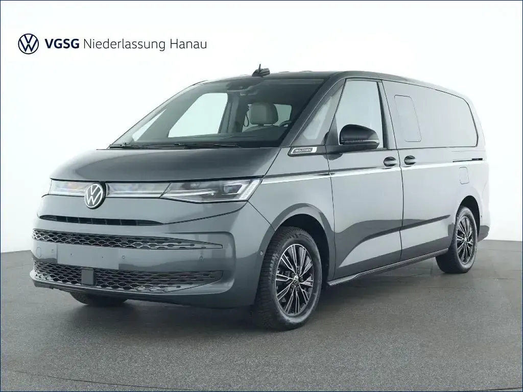 Usata VW Multivan Style 150 CV (110 kW) 2025 Grigio Monovolume